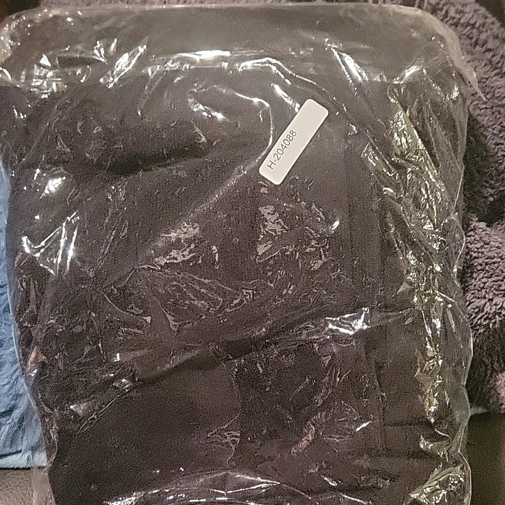 Black Towel Set